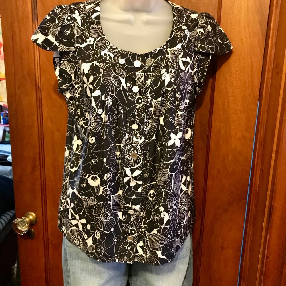 Top/blouse, cap sleeve, button down, navy/ivory, M